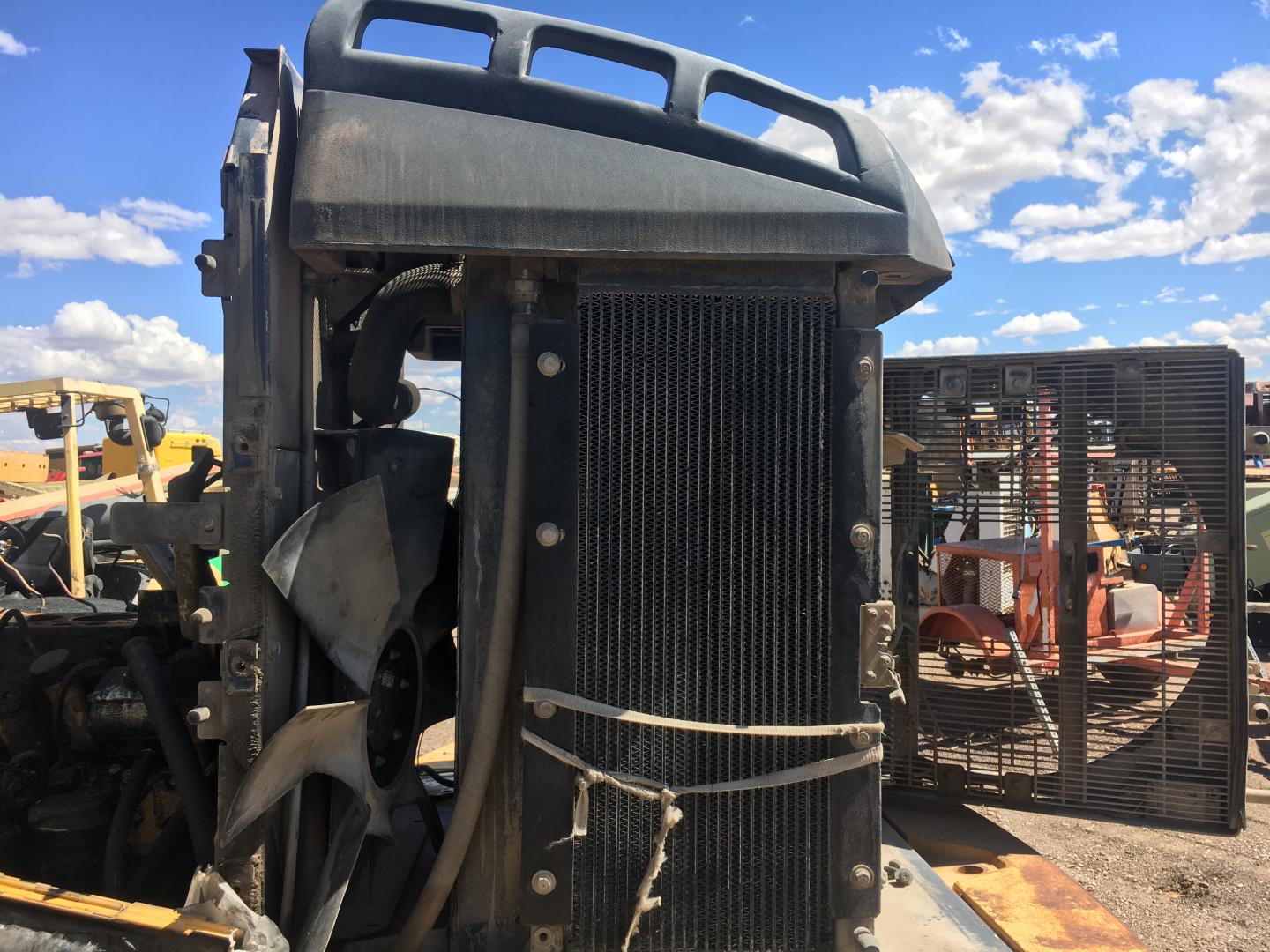 ./imagenes/INVOICE/2019/15546/CARGADOR FRONTAL JOHN DEERE644J PARA PARTES (21).JPG